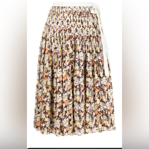 Tory Burch Brigitte Floral Print Pleated Skirt and Top - Picture 3 of 12